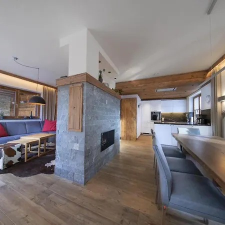 Alpine With Ski-in Access * Neukirchen am Großvenediger