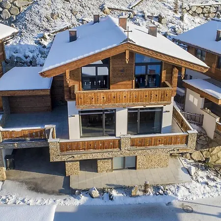 シャレー Alpine With Ski-in Access Neukirchen am Großvenediger